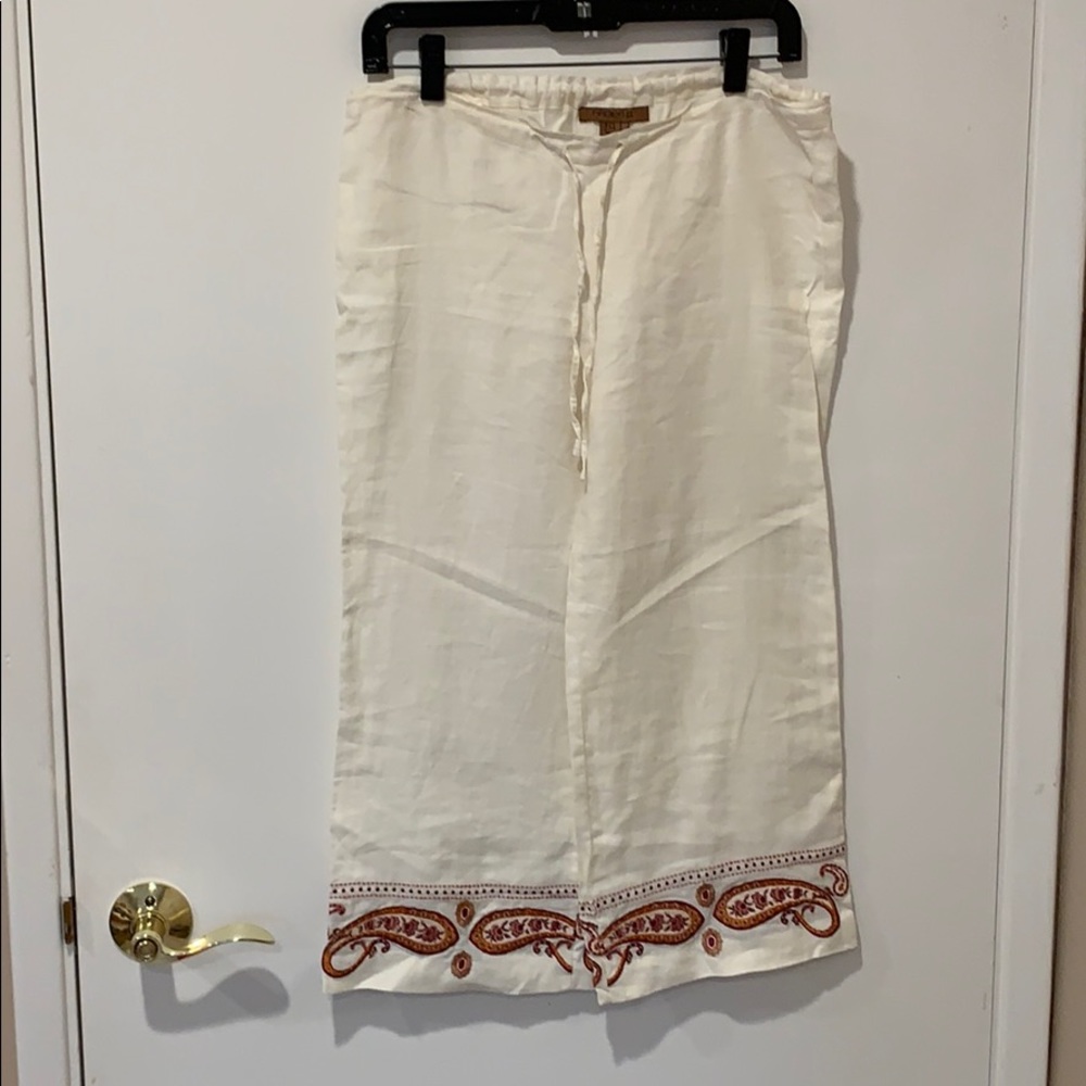 NWOT Arden B Wide Leg Linen Culottes